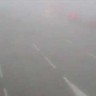 Magla i poledica usporavaju promet na cestama