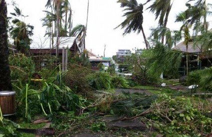 Posljedice ciklona Yasi u Mission Beachu