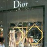 Dior suspendirao Galliana zbog rasističkog ispada