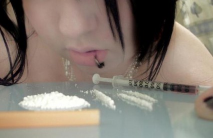 Žene lakše postaju ovisne o kokainu nego muškarci