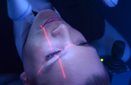 Laserska operacija oka