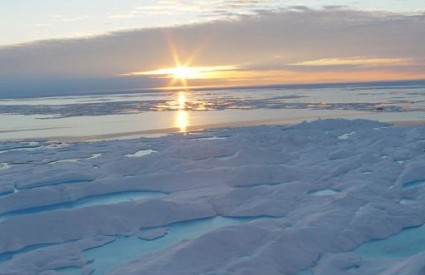 Led se ubrzano otapa na Arktiku