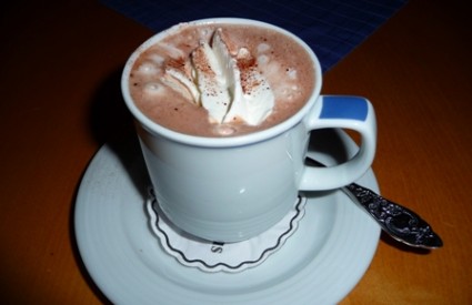 Začinjena vruća čokolada, Wikipedia