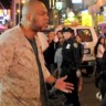 New York: Jedan marinac - 30 policajaca