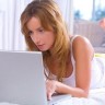 Zaljubljene i online - svaka treća žena partnera traži na Internetu