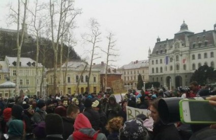 Dosta dobar odaziv na prosvjed u Ljubljani