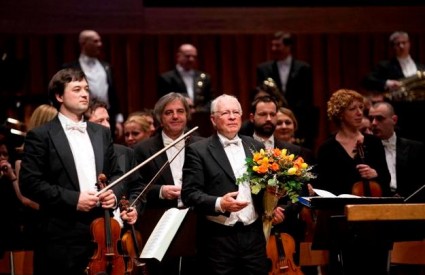 Maestro Hager i Filharmonija