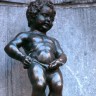 Slavni brončani kip dječaka prestao "piškiti" zbog niskih temperatura