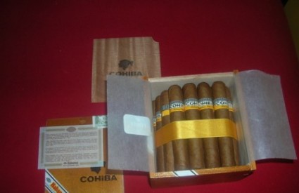 Kutija cigara Cohiba