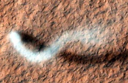 Ogromna pijavica na Marsu