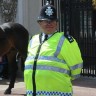 Debeli britanski policajci pred smanjenjem plaće