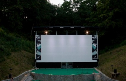 Ljetno kino na Tušancu bila je najatraktivnija lokacija Ljetno kino na Tušancu bila je najatraktivnija lokacija