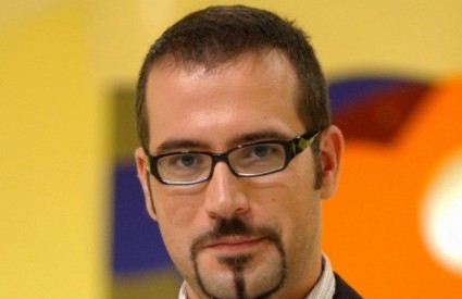 Novokmet odletio zbog Rogošića? Novokmet odletio zbog Rogošića?