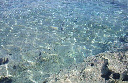 Predivno čisto more na Palmižani
