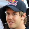 Sebastian Vettel razbio konkurenciju za četvrti naslov u nizu