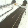 Olujna bura i snježne mećave zatvaraju ceste