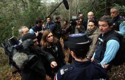 Načelnik mjesta i šef policije pred živčanim slomom Načelnik mjesta i šef policije pred živčanim slomom
