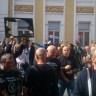 Prosvjednici zaustavljaju postavljanje ćirilićnih natpisa u Vukovaru