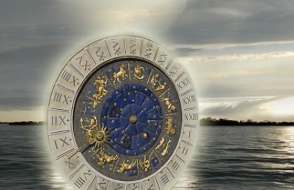 Astrologiju žene shvaćaju kao i religiju Astrologiju žene shvaćaju kao i religiju
