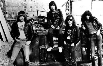 Ramonesi u centru grada