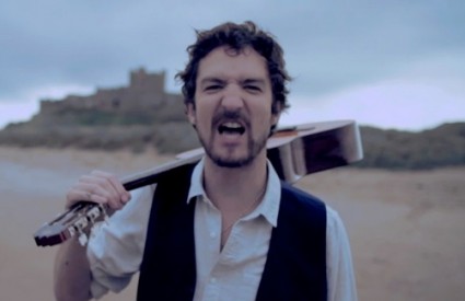 Frank Turner donosi zanimljivu energiju