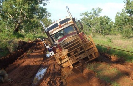 Ovako se voze kamioni po australskim zabitima