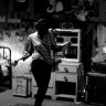 Recenzija filma A Girl Walks Home Alone at Night