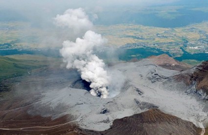 Potresi i vulkani