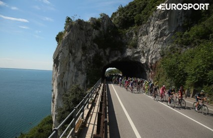 Giro i ove godine starta van Italije