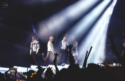 K-pop band Big Bang na sceni