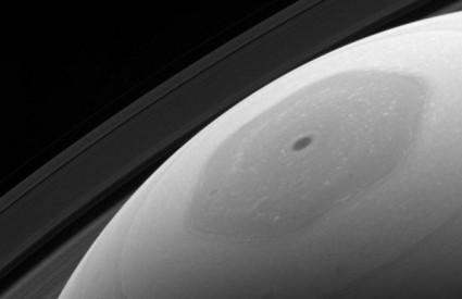Fantastične snimke Saturna