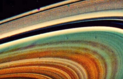 Poslušajte kako zvuče Saturnovi prstenovi