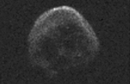 2015 - asteroid u obliku lubanje