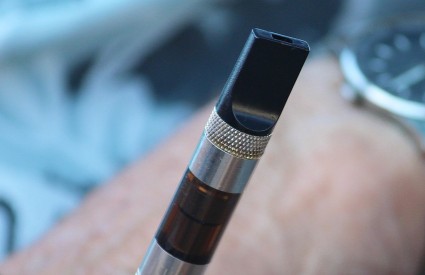 Što se krije u tekućinama za e-cigarete?