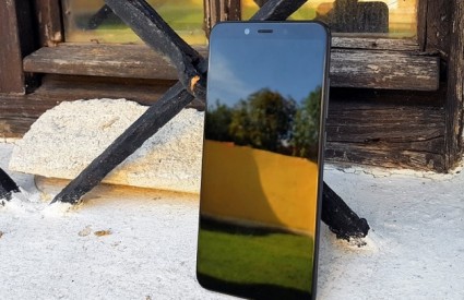 Xiaomi Mi A2 - moćan i velik