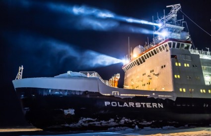 Polarstern isplovio prema sjeveru