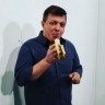 Performer pojeo vrijednu instalaciju - bananu