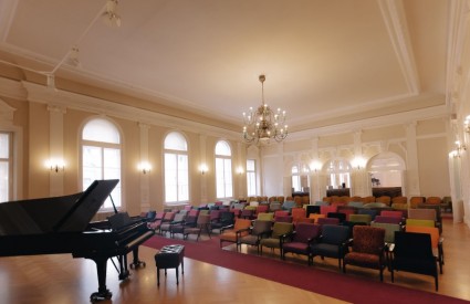 HGZ by Zvonimir Ferina