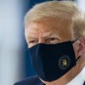 Trump potpisao paket pomoći u pandemiji