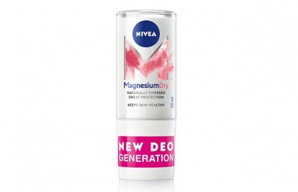 NIVEA Magnesium Dry roll on