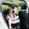 Inovativna sjedalica koja alarmira ako dijete ostane samo u autu!