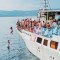Pronađite osvježenje na valovima: raznovrsne vodene atrakcije na Captain's Party Boat