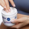 Prepustite se visokoučinkovitoj i obnavljajućoj njezi uz NIVEA Repair & Care