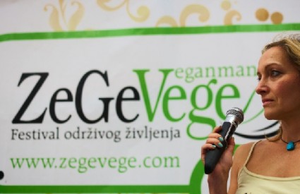 Razgovori na ZeGeVege Razgovori na ZeGeVege
