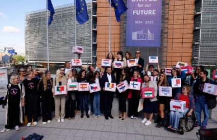 Idem dalje! Idem dalje!