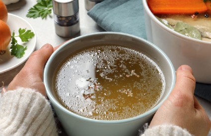 Većina ljudi voli juhu ;) Većina ljudi voli juhu ;)