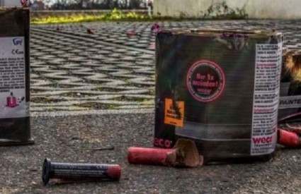 Valjda će shvatiti neke stvari... Valjda će shvatiti neke stvari...