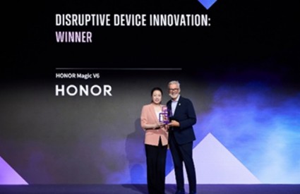 HONOR Magic V6 skuplja nagrade